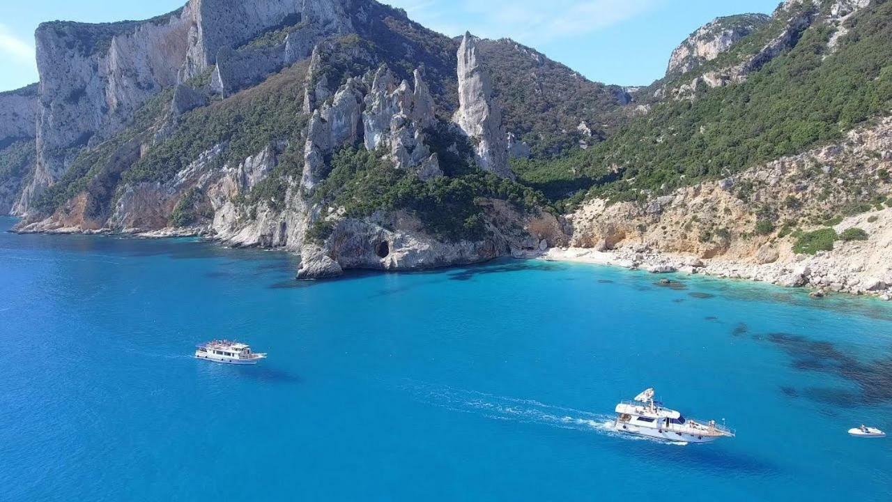 Hotel Funtana Ena Bari Sardo Buitenkant foto